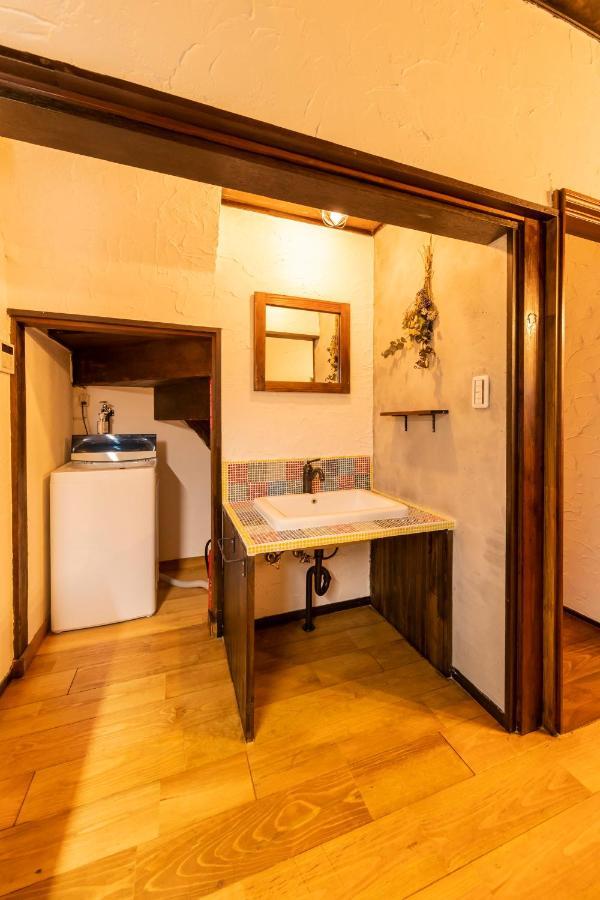 Villa Nostalgiaノスタルジア à Yokosuka Extérieur photo